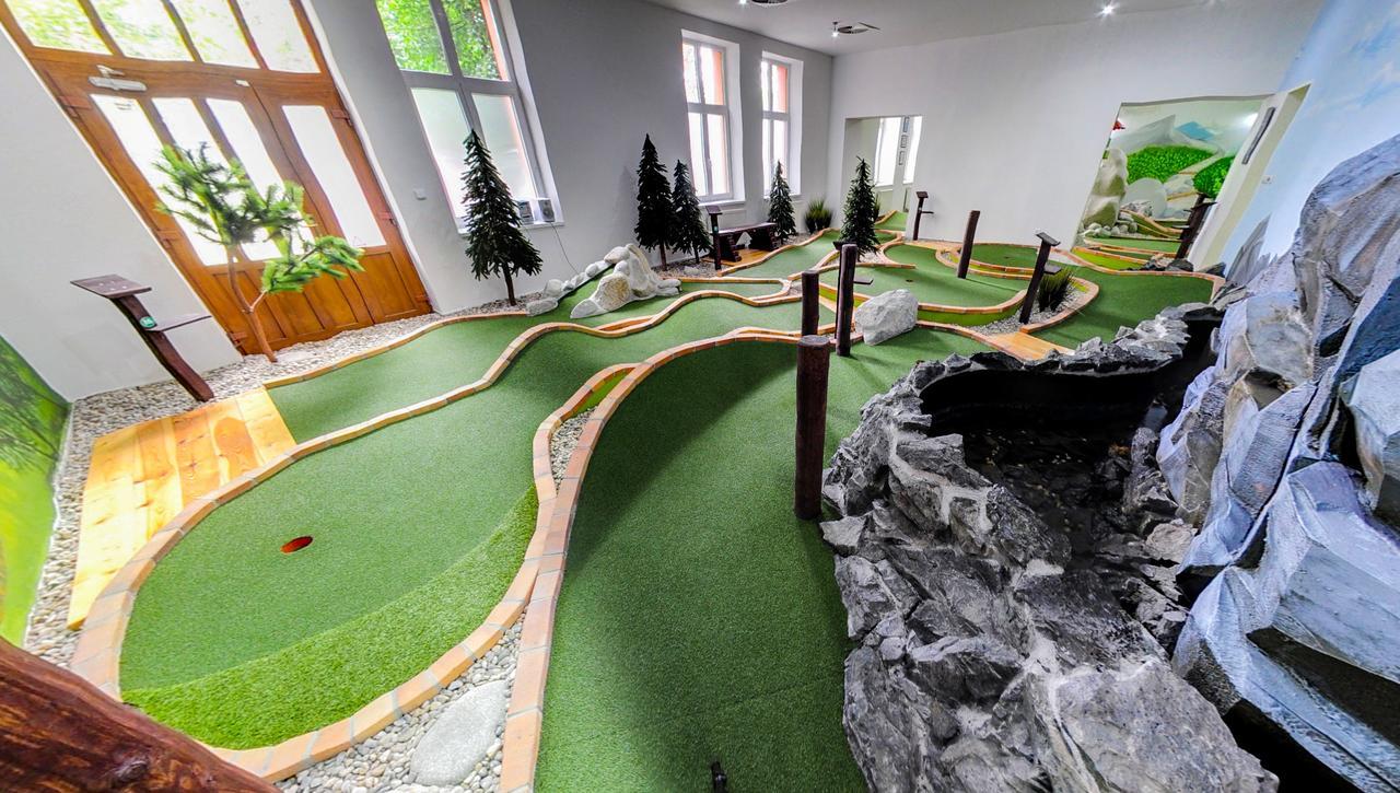 Garni Hotel Tatramonti Poprad Eksteriør billede