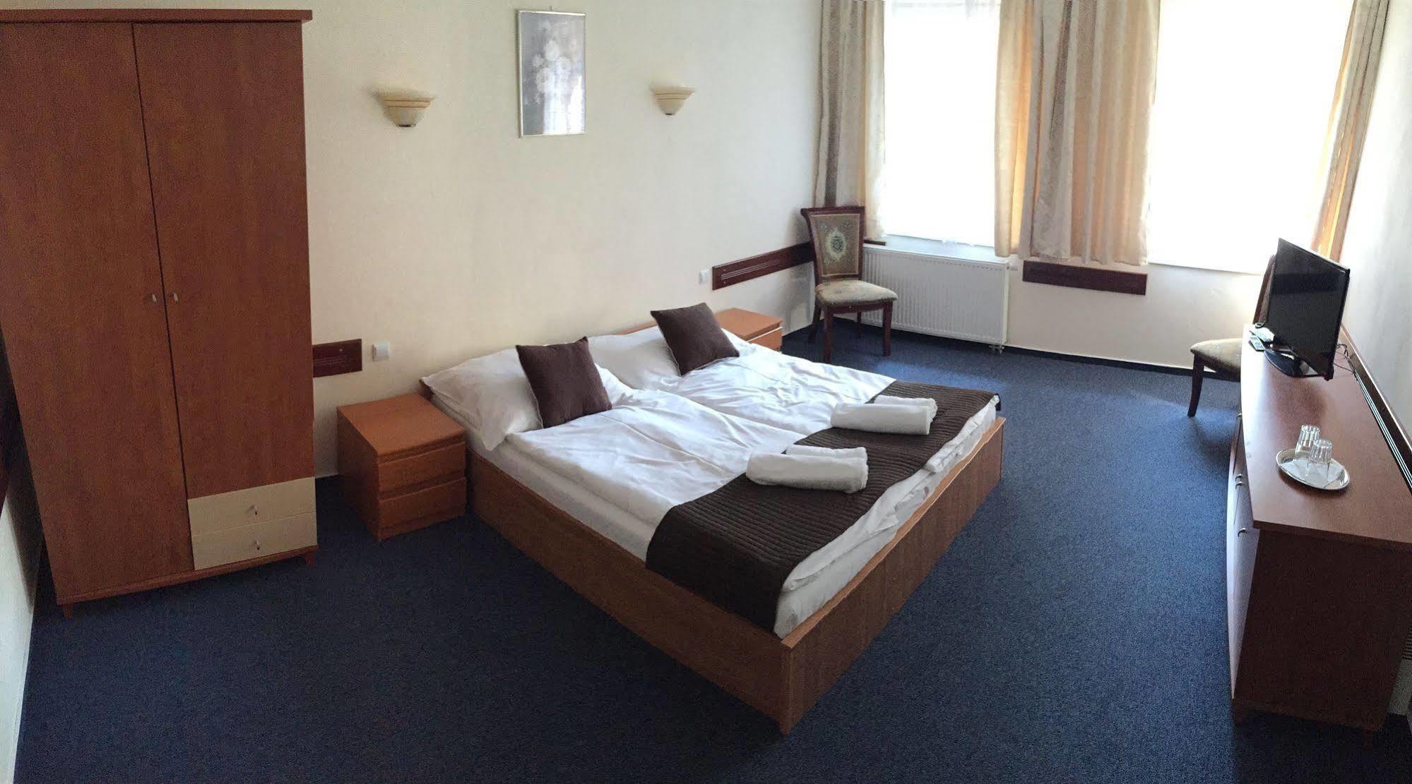Garni Hotel Tatramonti Poprad Eksteriør billede