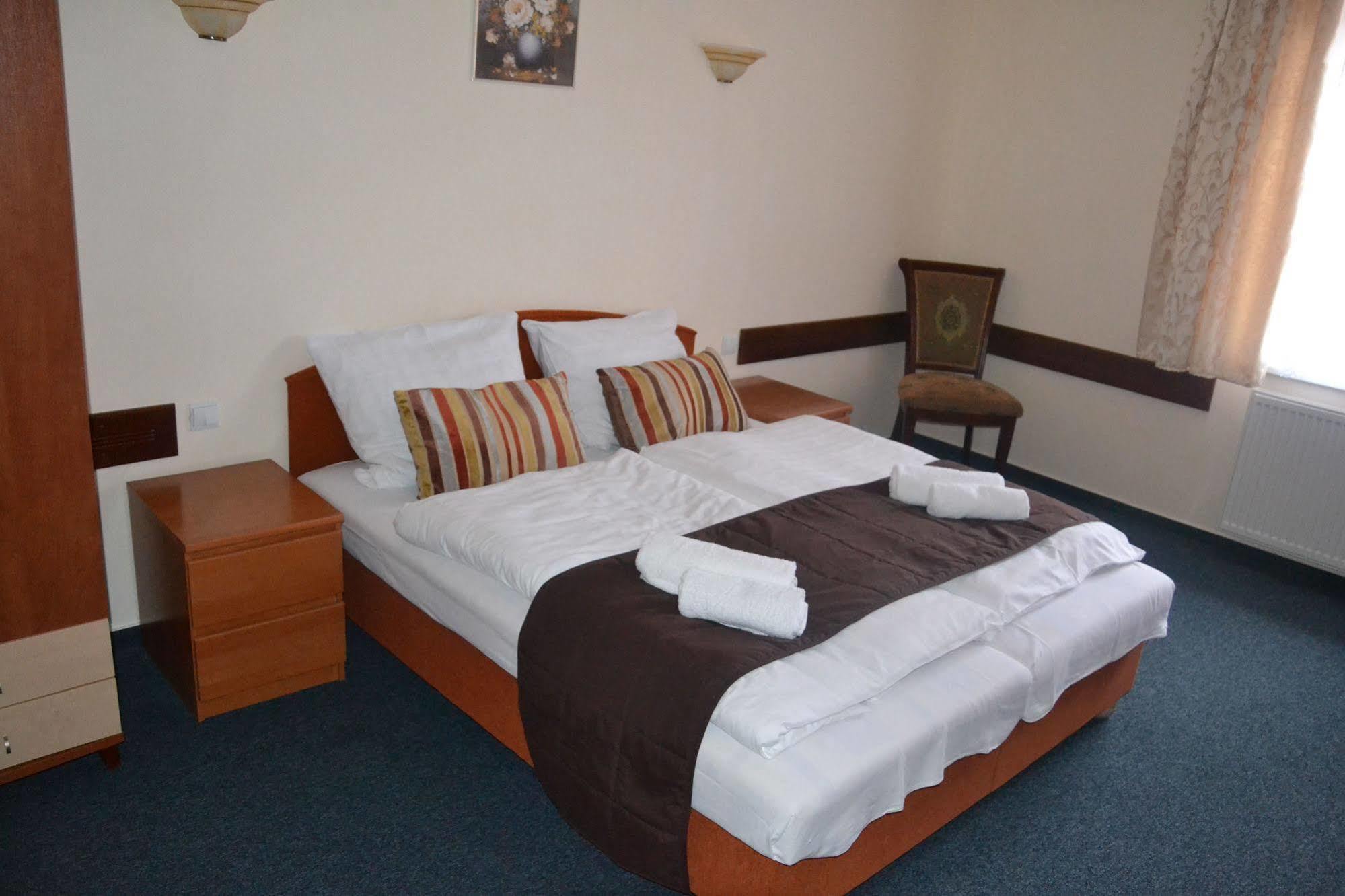 Garni Hotel Tatramonti Poprad Eksteriør billede