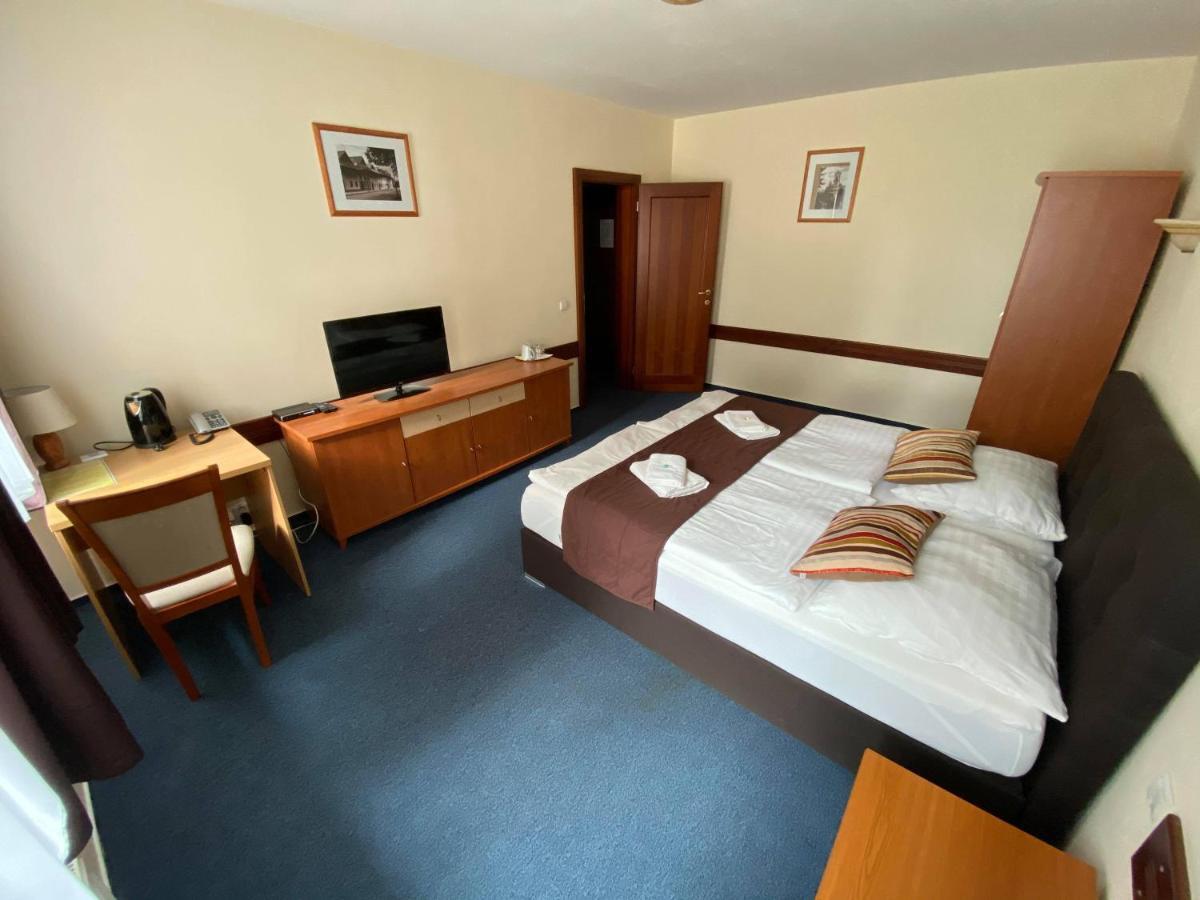 Garni Hotel Tatramonti Poprad Eksteriør billede